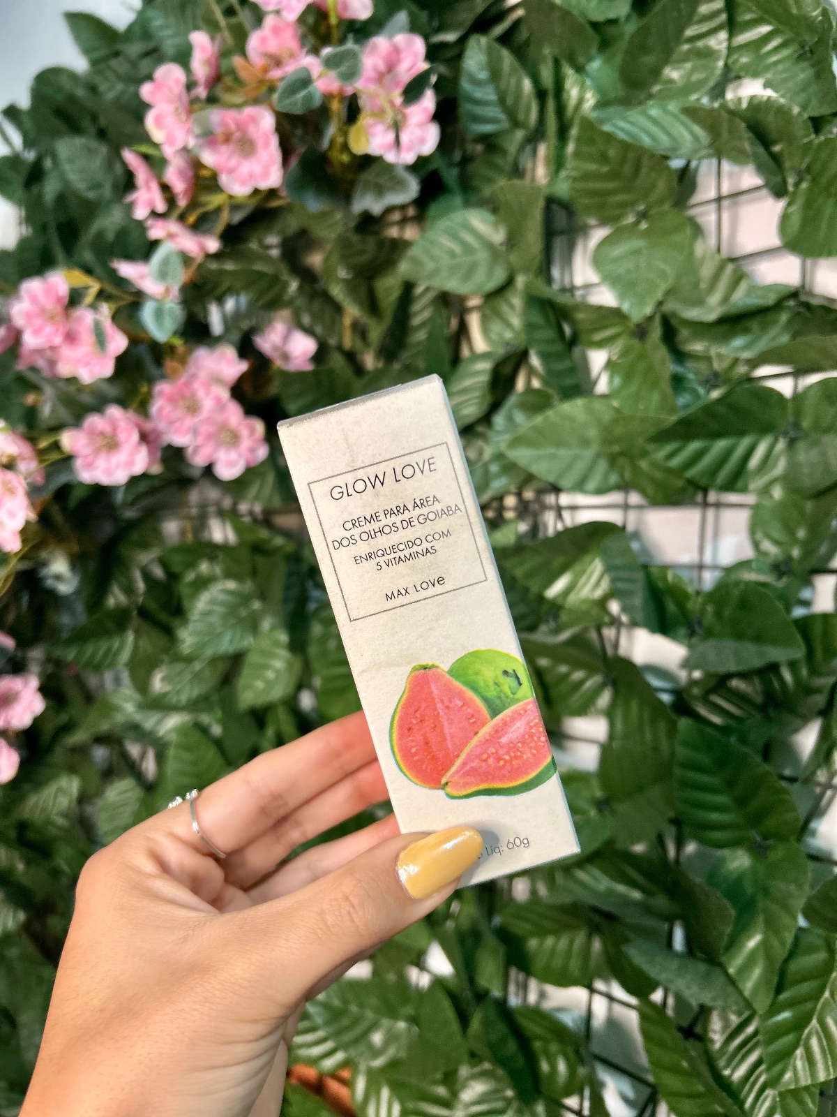 Creme para Área dos Olhos Glow Love Goiaba — Max Love